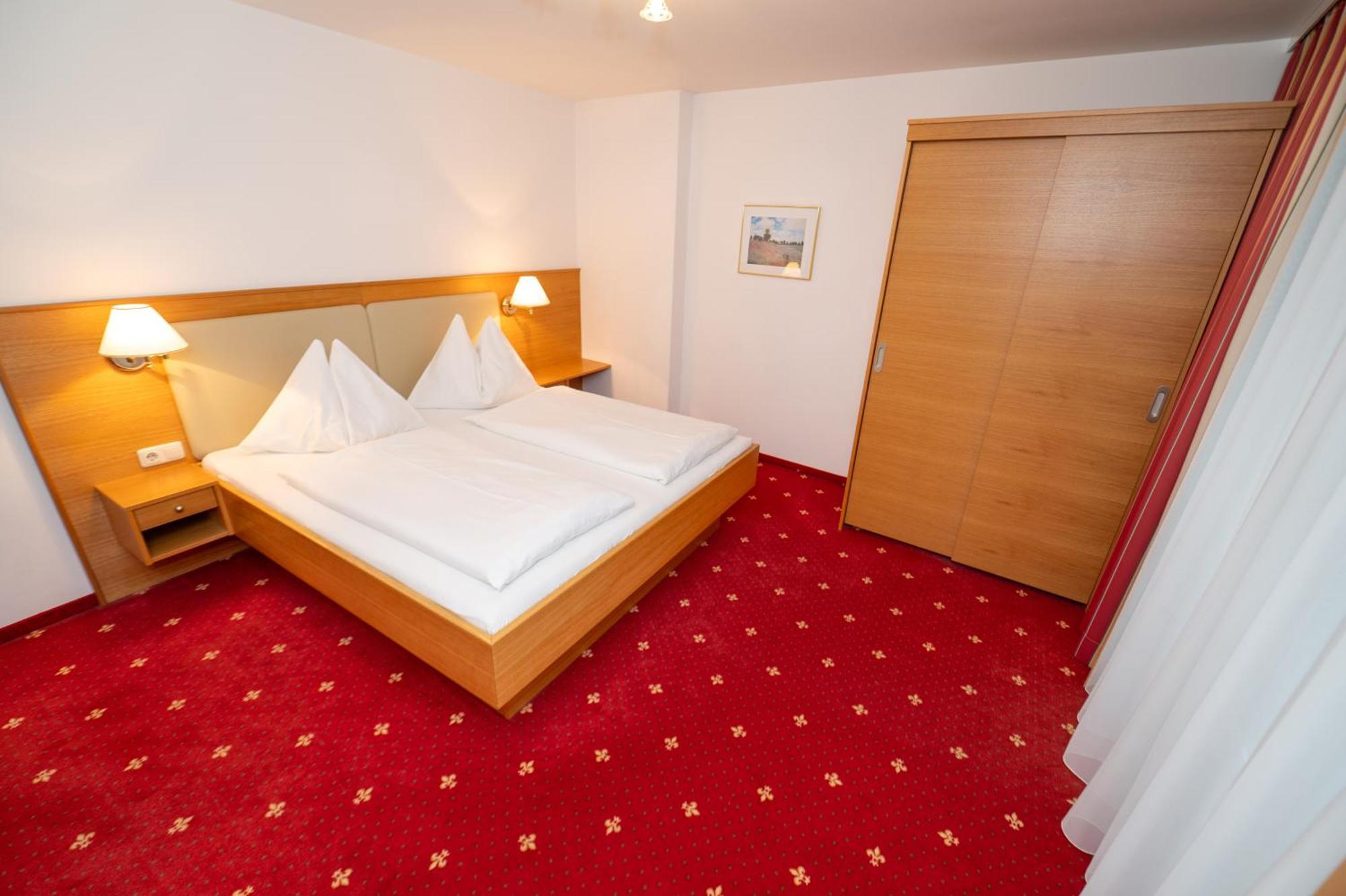 Pension & Apartments Ertl Зеебоден Экстерьер фото
